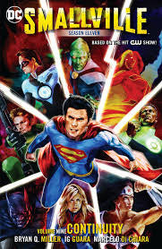 DC Smallville Season 11: Volume Nine Continuity-rebooked, children's book, teenager's book, second hand book, english book, 小童書,青少年書,二手書,英文書