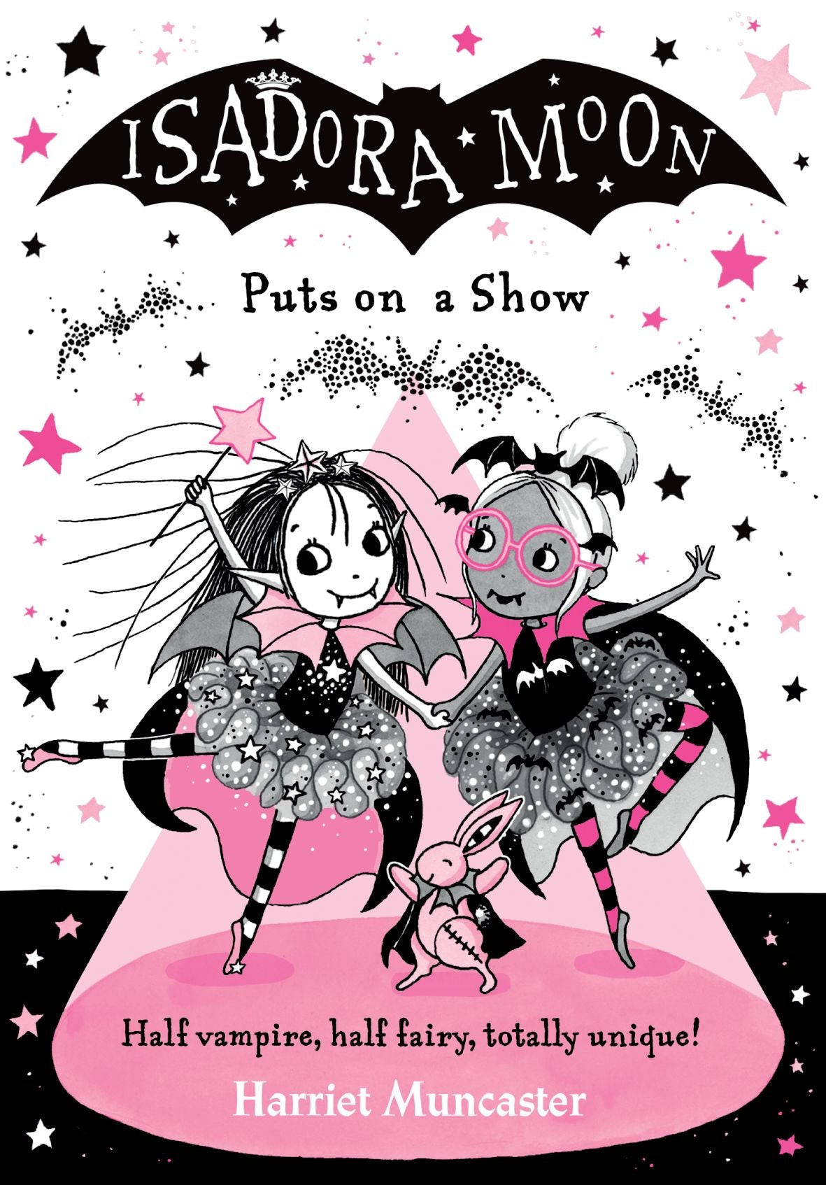 Isadora Moon - "Puts on a Show"